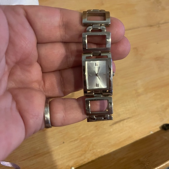 Guess watch bundle like new- look at all photos suede / gold & SS MOP - Picture 10 of 12